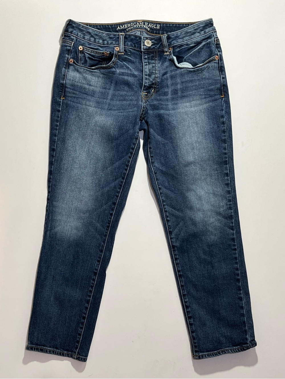 Women’s American Eagle Boy Crop Blue Jeans, Size 6